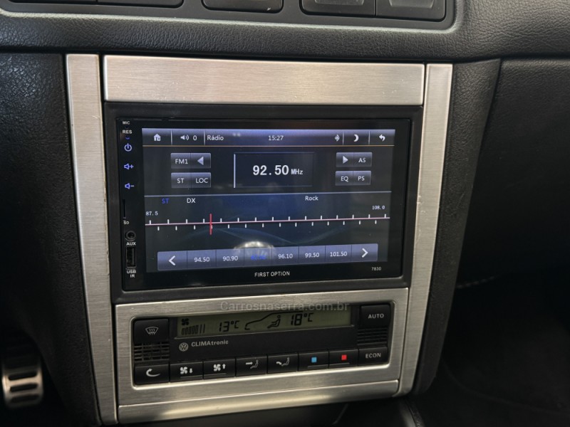 GOLF 1.6 MI SPORTLINE 8V FLEX 4P MANUAL - 2012 - CARLOS BARBOSA