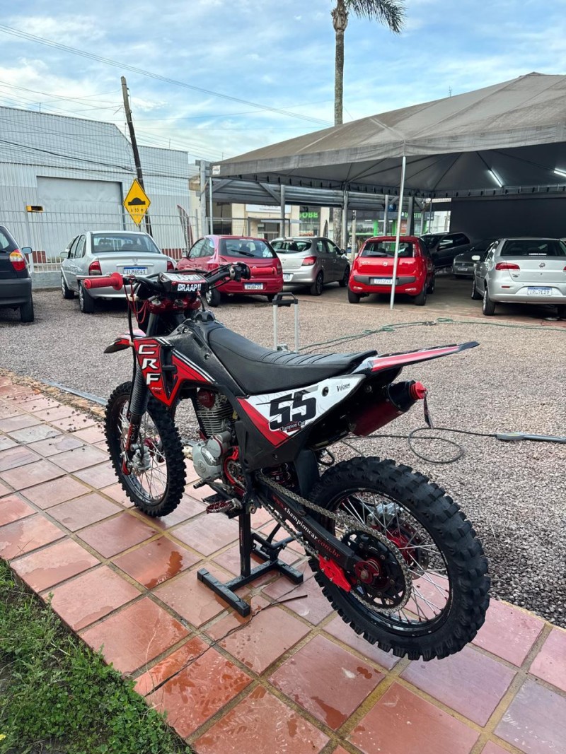 CRF 230F  - 2008 - VACARIA