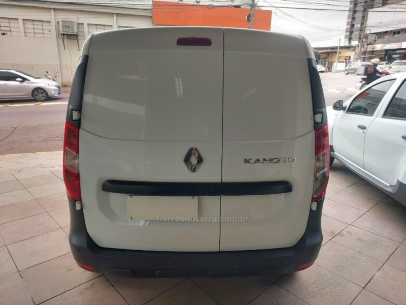 KANGOO 1.6 EXPRESS 16V FLEX 4P MANUAL - 2025 - BENTO GONçALVES