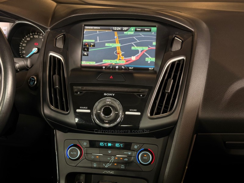 FOCUS 2.0 TITANIUM PLUS SEDAN 16V FLEX 4P AUTOMÁTICO - 2016 - DOIS IRMãOS