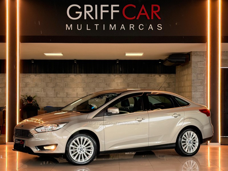 focus 2.0 titanium plus sedan 16v flex 4p automatico 2016 dois irmaos