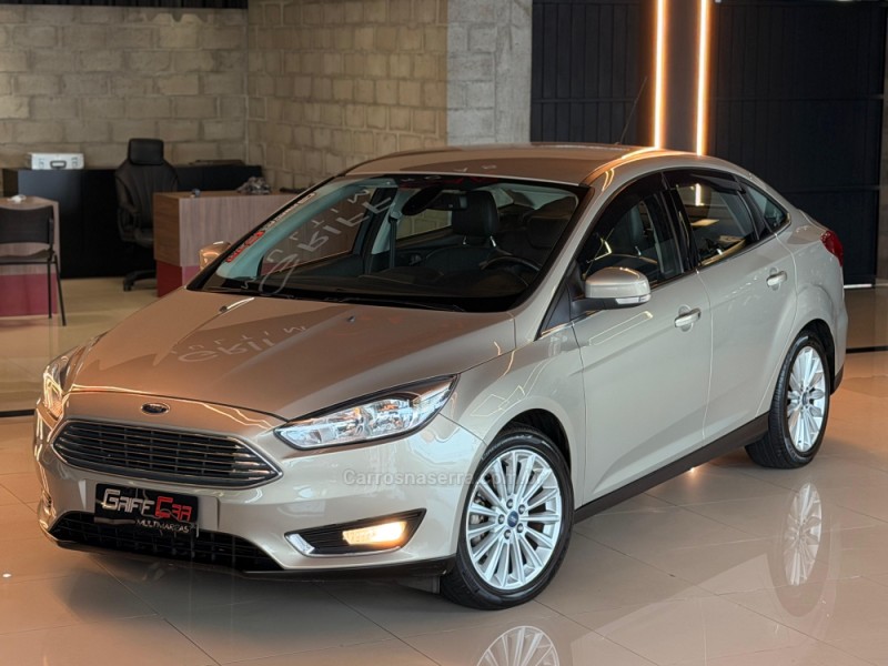 FOCUS 2.0 TITANIUM PLUS SEDAN 16V FLEX 4P AUTOMÁTICO - 2016 - DOIS IRMãOS
