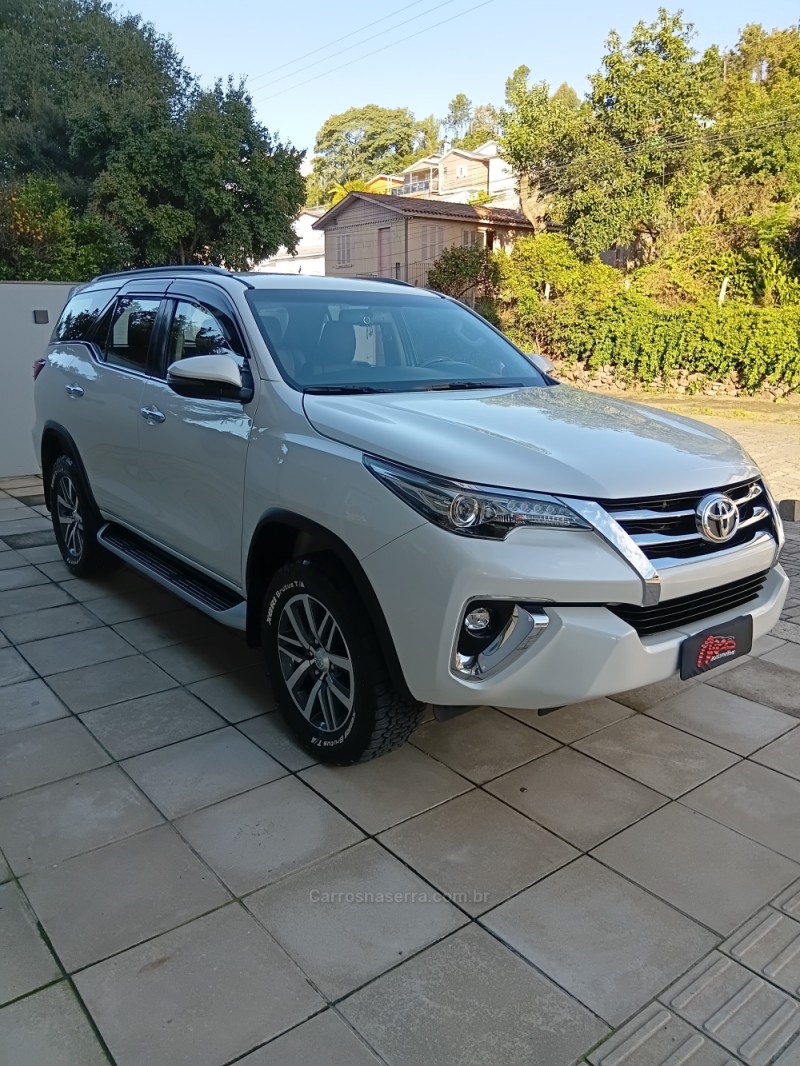 hilux sw4 2.8 srx 4x4 16v turbo intercooler diesel 4p automatico 2018 bento goncalves