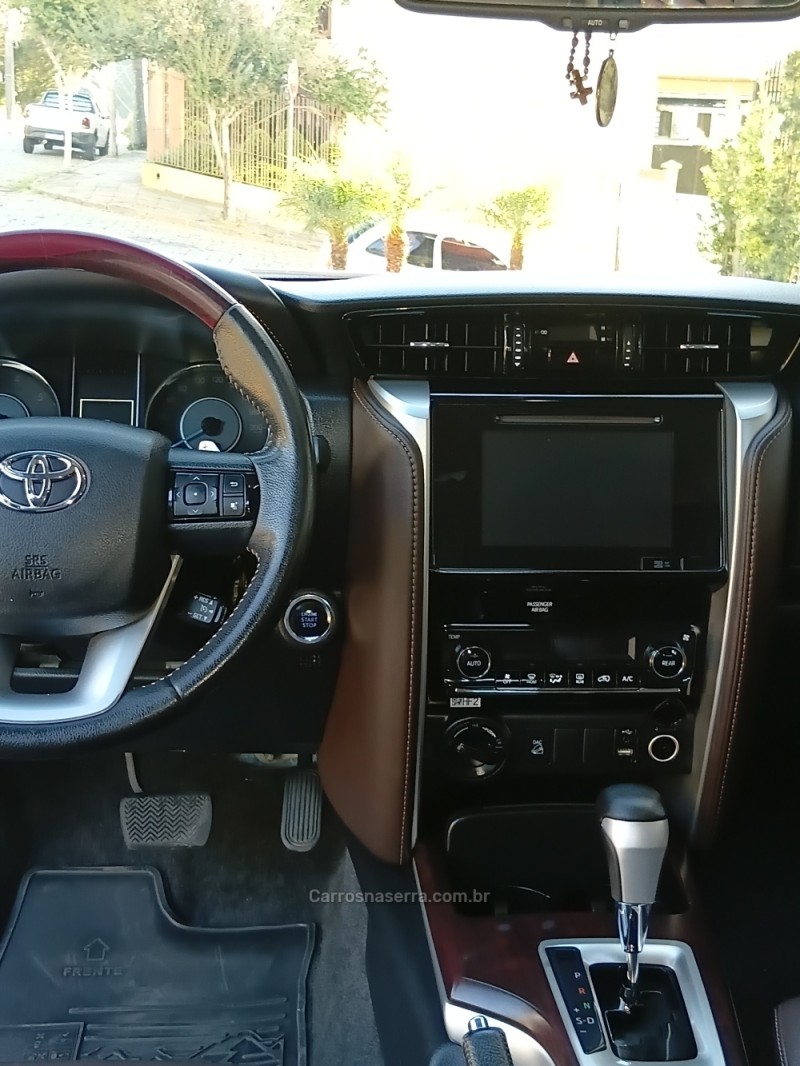 HILUX SW4 2.8 SRX 4X4 16V TURBO INTERCOOLER DIESEL 4P AUTOMÁTICO - 2018 - BENTO GONçALVES