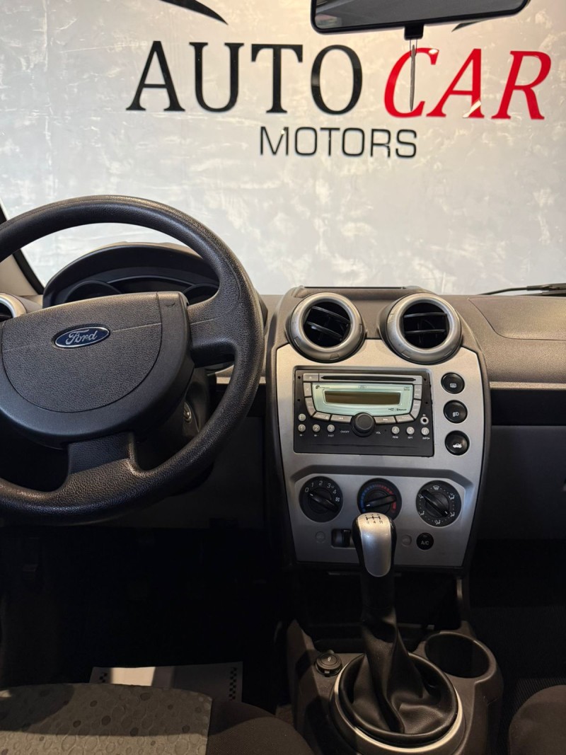 FIESTA 1.6 MPI CLASS HATCH 8V FLEX 4P MANUAL - 2012 - CAXIAS DO SUL