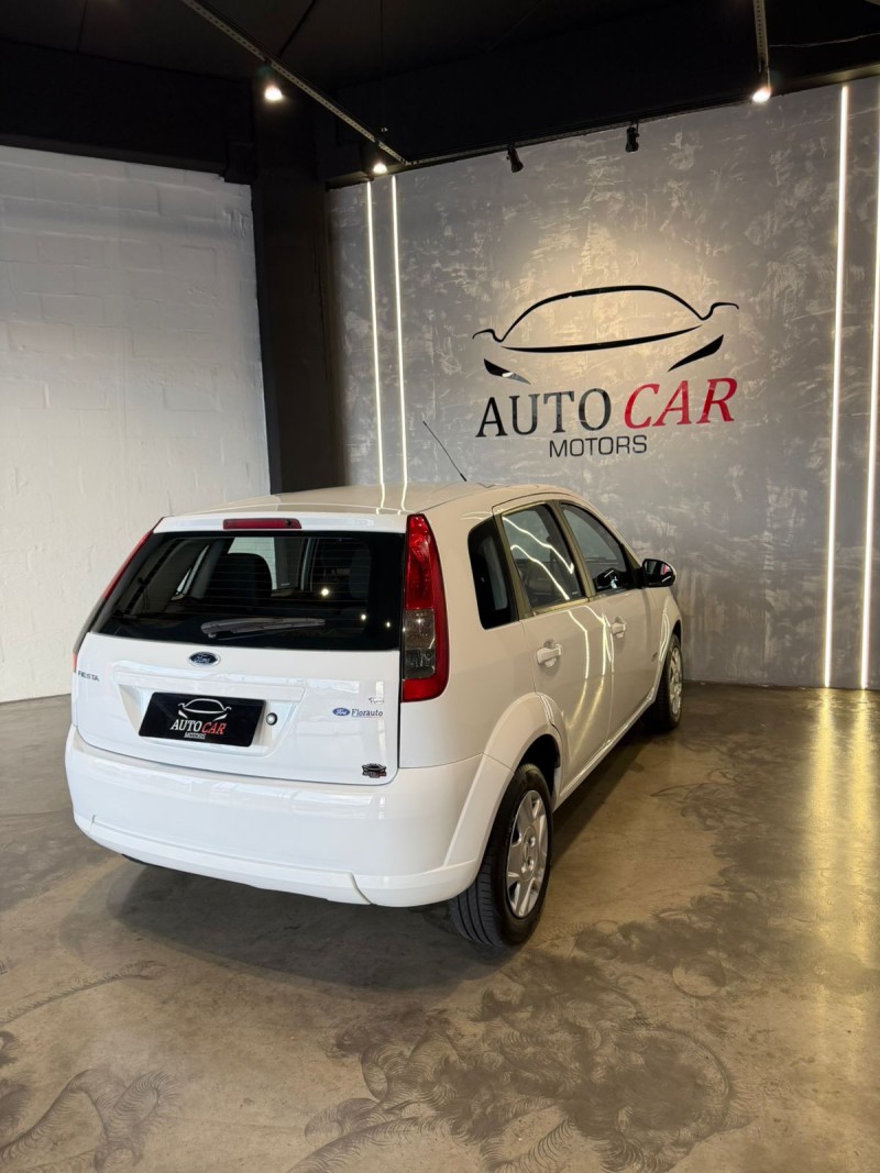 FIESTA 1.6 MPI CLASS HATCH 8V FLEX 4P MANUAL - 2012 - CAXIAS DO SUL