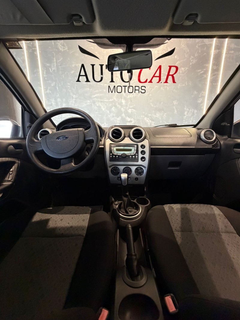 FIESTA 1.6 MPI CLASS HATCH 8V FLEX 4P MANUAL - 2012 - CAXIAS DO SUL