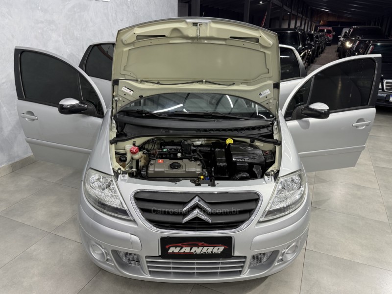 C3 1.4 I GLX 8V FLEX 4P MANUAL - 2011 - SAPIRANGA