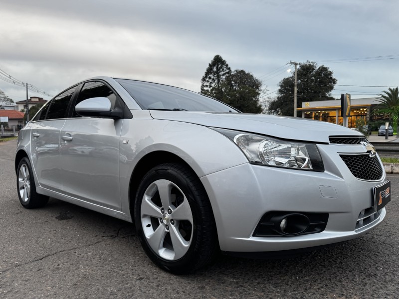 CRUZE 1.8 LT 16V FLEX 4P MANUAL - 2014 - DOIS IRMãOS
