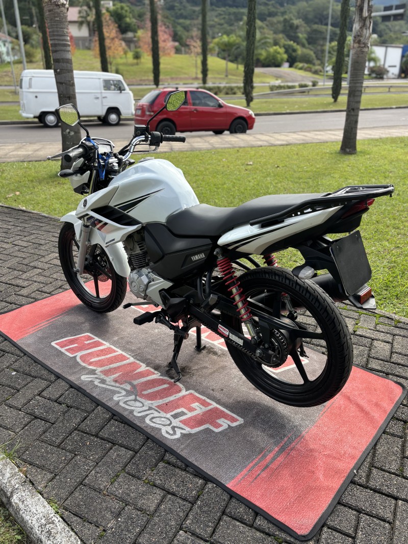 FAZER YS 150 SED - 2015 - FELIZ