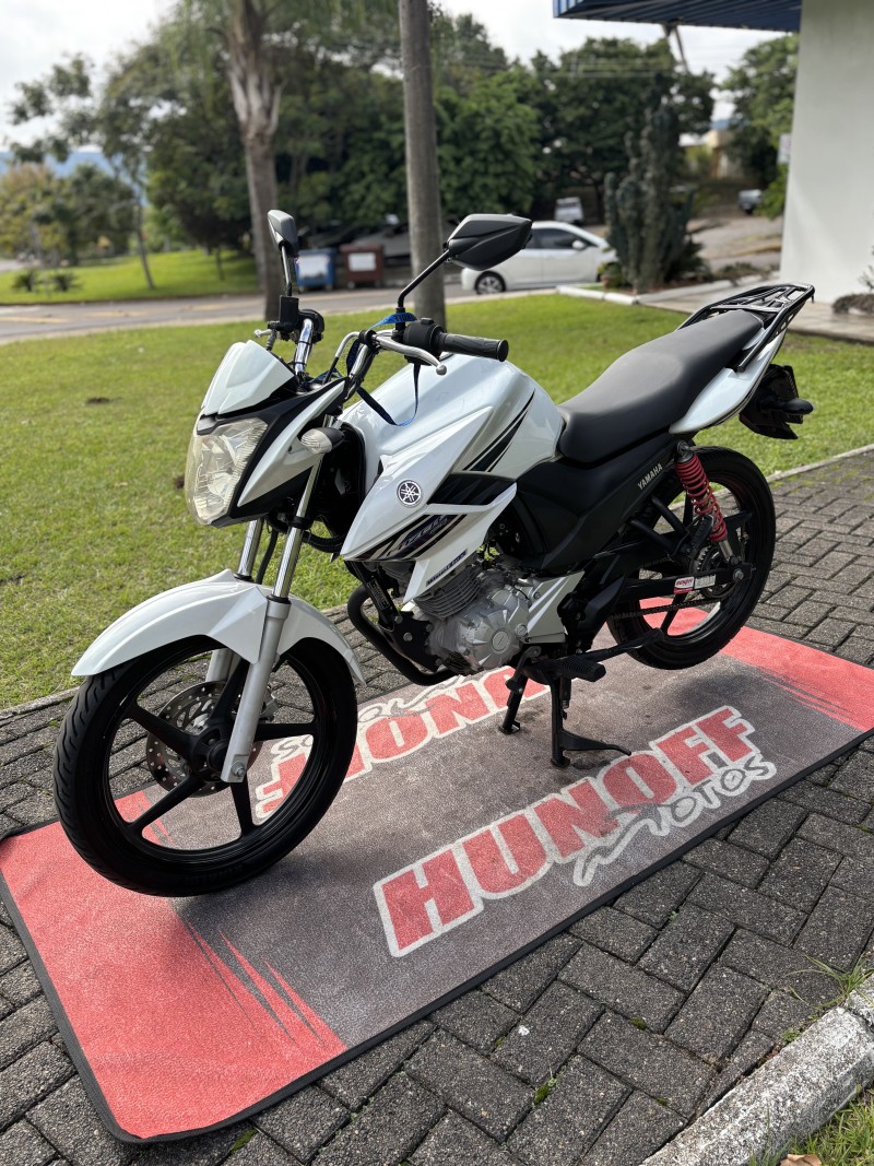 FAZER YS 150 SED - 2015 - FELIZ