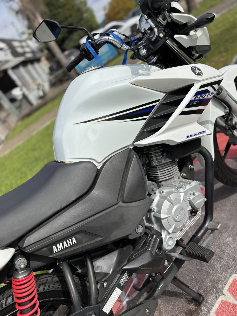 FAZER YS 150 SED - 2015 - FELIZ
