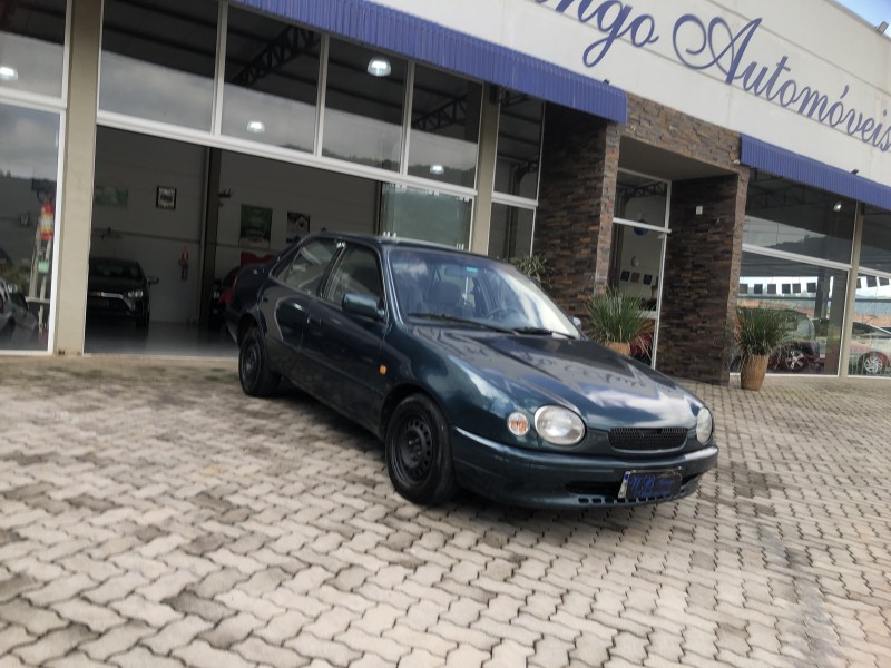 corolla 1.6 gli 16v gasolina 4p manual 1998 vale real