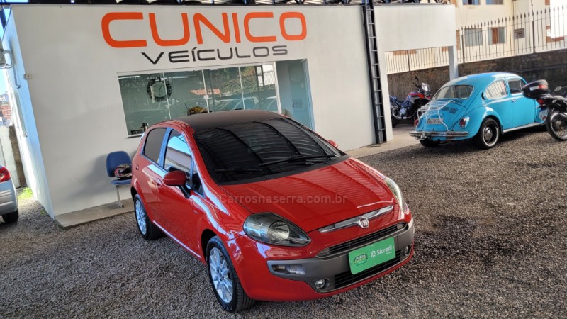 punto 1.6 essence 16v flex 4p automatizado 2013 caxias do sul