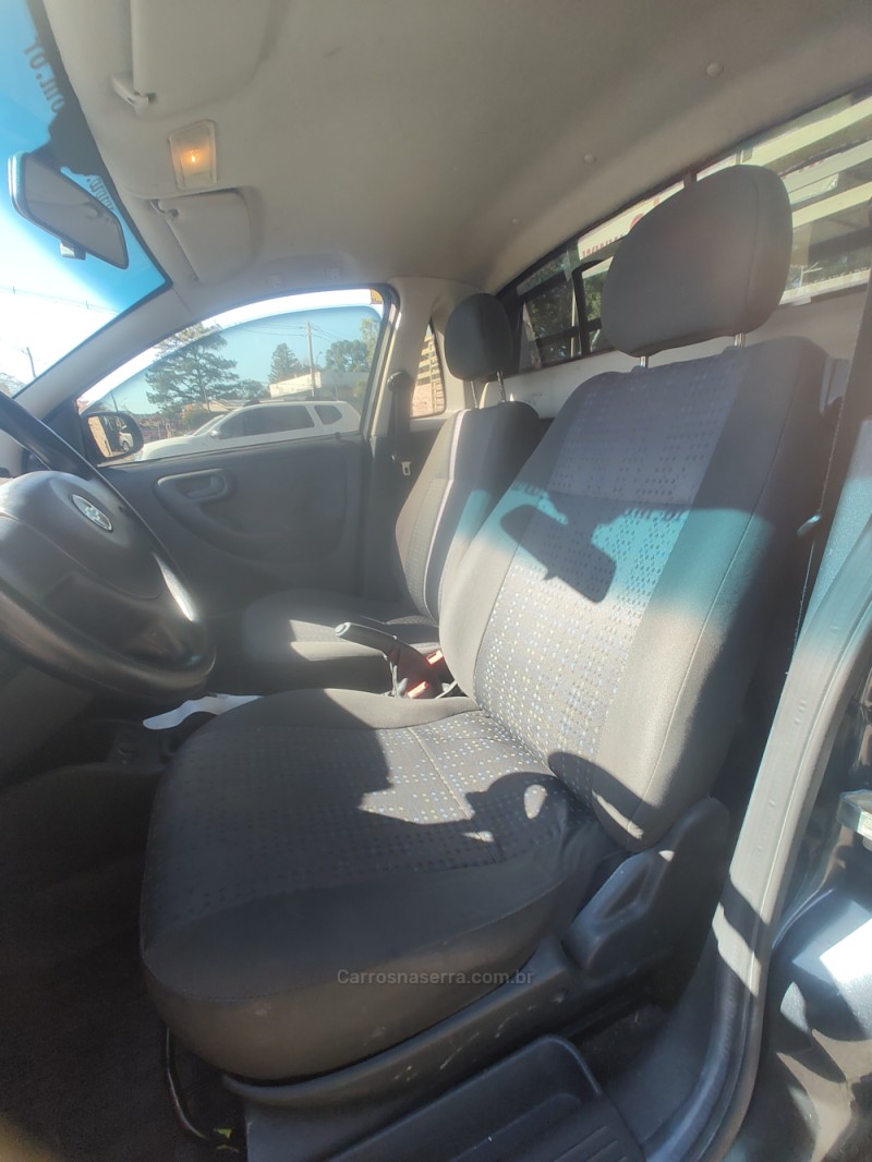 MONTANA 1.4 MPFI CONQUEST CS 8V FLEX 2P MANUAL - 2008 - CANELA