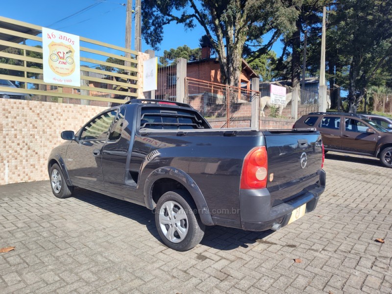 MONTANA 1.4 MPFI CONQUEST CS 8V FLEX 2P MANUAL - 2008 - CANELA