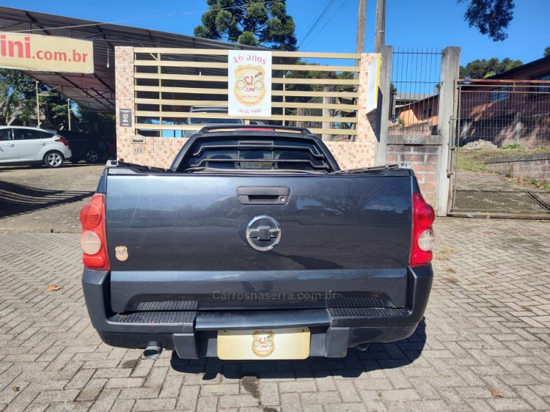 MONTANA 1.4 MPFI CONQUEST CS 8V FLEX 2P MANUAL - 2008 - CANELA
