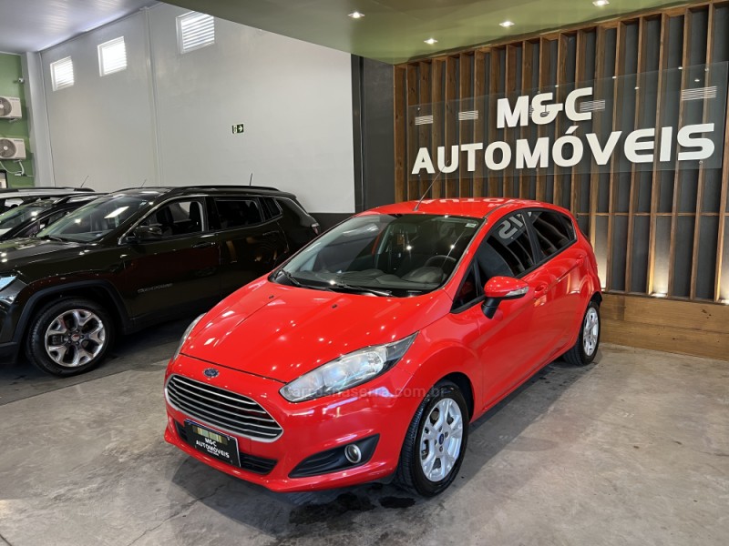 fiesta 1.6 se hatch 16v flex 4p manual 2016 caxias do sul