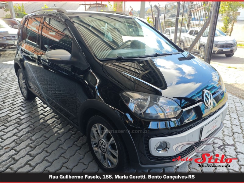 UP 1.0 CROSS T.FLEX 12V 4P MANUAL - 2015 - BENTO GONçALVES
