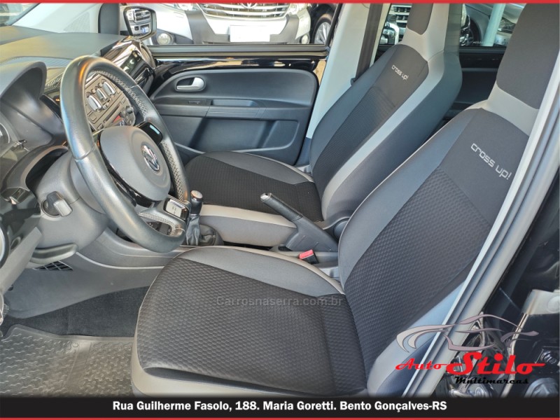 UP 1.0 CROSS T.FLEX 12V 4P MANUAL - 2015 - BENTO GONçALVES