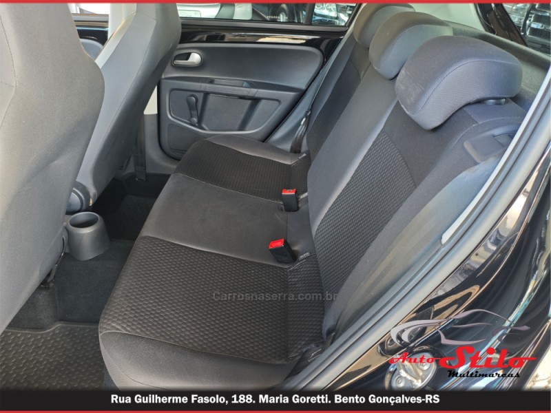 UP 1.0 CROSS T.FLEX 12V 4P MANUAL - 2015 - BENTO GONçALVES