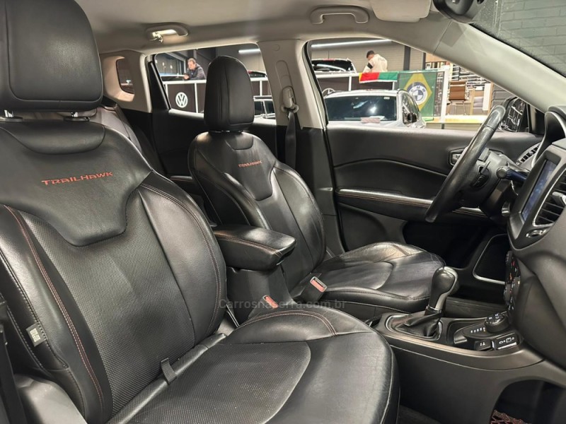 COMPASS 2.0 16V DIESEL TRAILHAWK 4X4 AUTOMÁTICO - 2017 - CAXIAS DO SUL