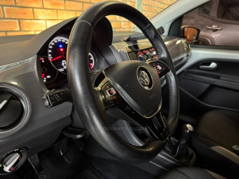 UP 1.0 TSI CROSS 12V FLEX 4P MANUAL - 2019 - SãO MARCOS