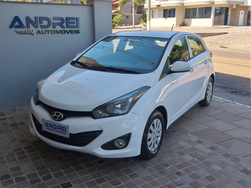 HB20 1.0 COMFORT PLUS 12V FLEX 4P MANUAL - 2015 - SERAFINA CORRêA