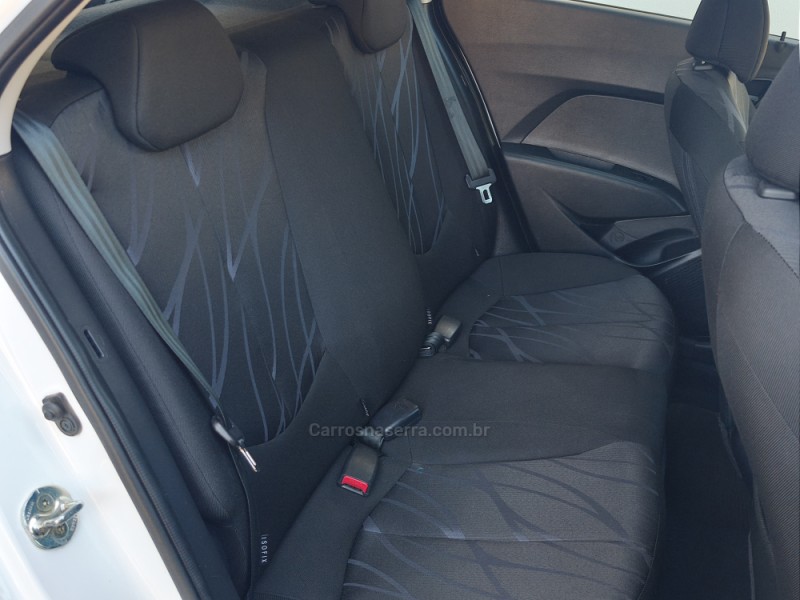 HB20 1.0 COMFORT PLUS 12V FLEX 4P MANUAL - 2015 - SERAFINA CORRêA