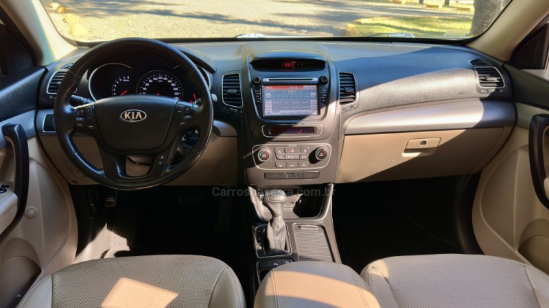 SORENTO 2.4 EX2 4X2 16V GASOLINA 4P AUTOMÁTICO - 2015 - CAXIAS DO SUL