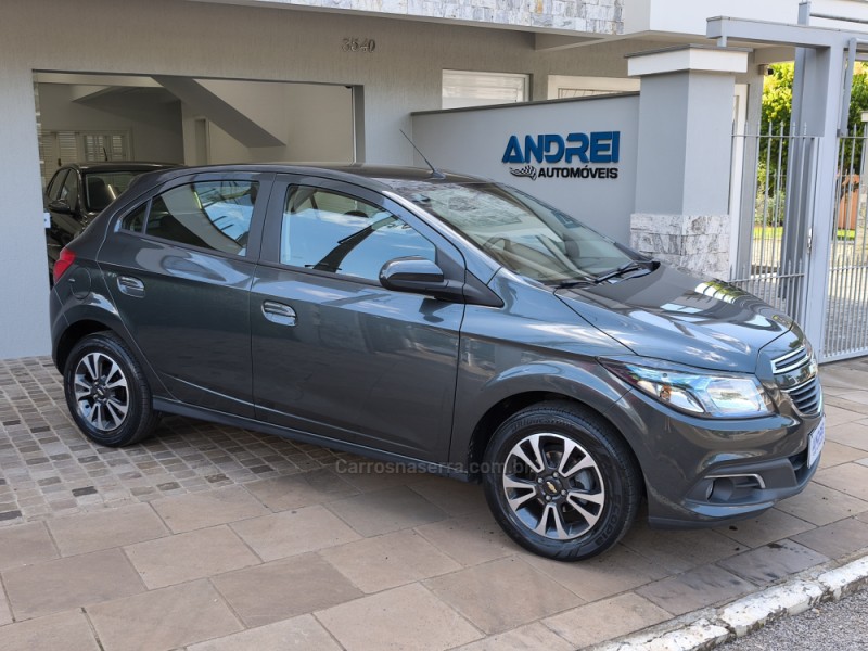 ONIX 1.4 MPFI LTZ 8V FLEX 4P MANUAL - 2016 - SERAFINA CORRêA