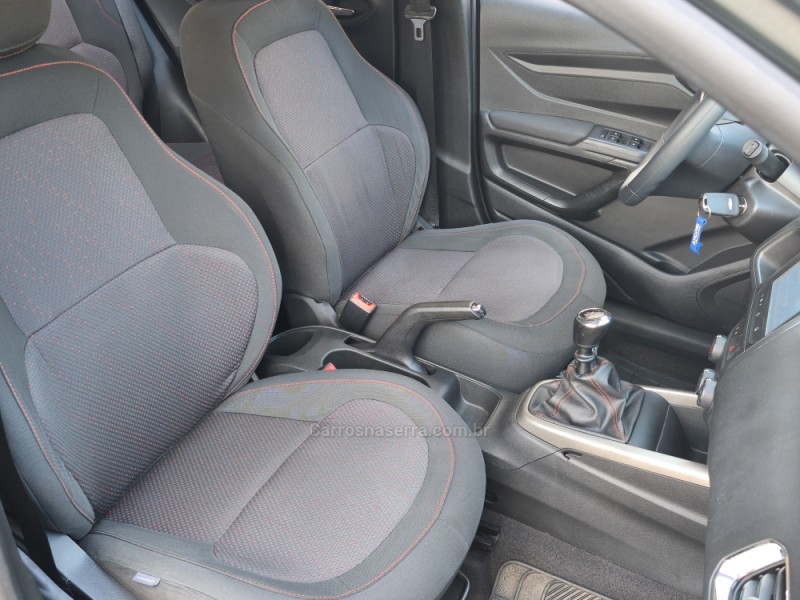 ONIX 1.4 MPFI LTZ 8V FLEX 4P MANUAL - 2016 - SERAFINA CORRêA