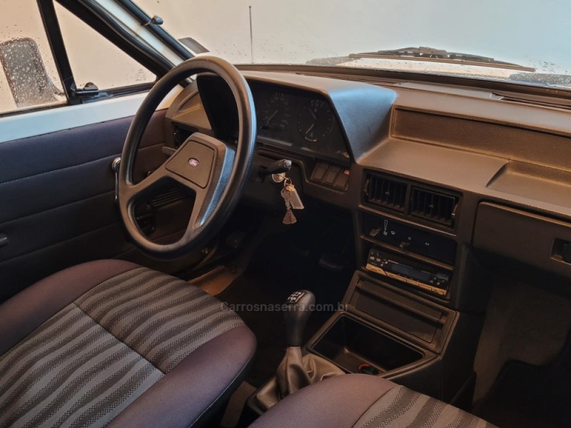 PAMPA 1.8 L CS 8V GASOLINA 2P MANUAL - 1992 - CANELA
