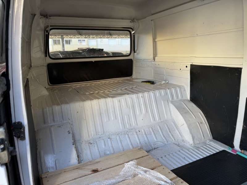 KOMBI 1.4 MI FURGÃO 8V FLEX 3P MANUAL - 2008 - CAXIAS DO SUL