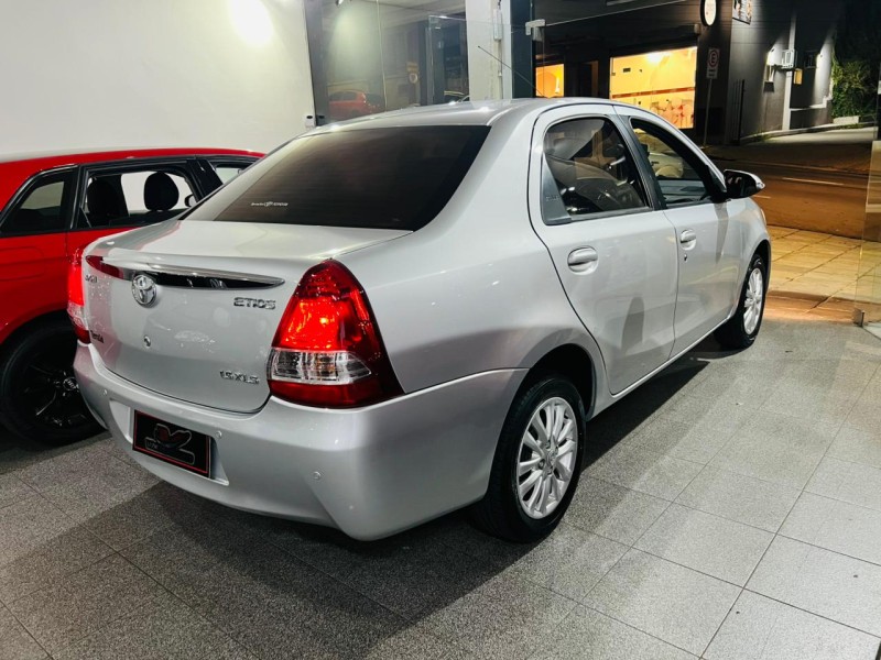 ETIOS 1.5 XLS SEDAN 16V FLEX 4P MANUAL - 2016 - CAXIAS DO SUL