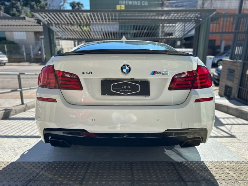 550I 4.4 SEDAN V8 32V GASOLINA 4P AUTOMÁTICO - 2011 - CAXIAS DO SUL