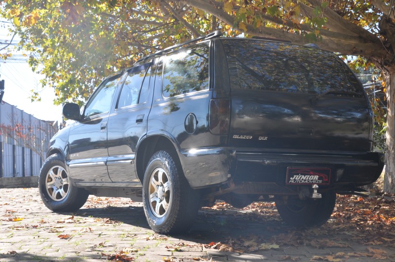 BLAZER 2.2 MPFI DLX 4X2 8V GASOLINA 4P MANUAL - 1998 - CAXIAS DO SUL