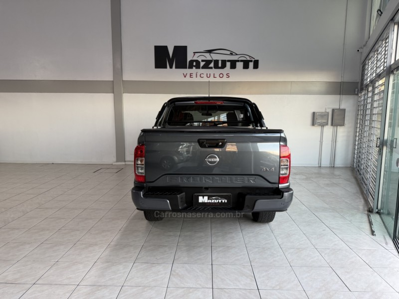 FRONTIER 2.3 ATTACK 4X4 CD BI-TURBO DIESEL 4P AUTOMÁTICO - 2024 - BENTO GONçALVES