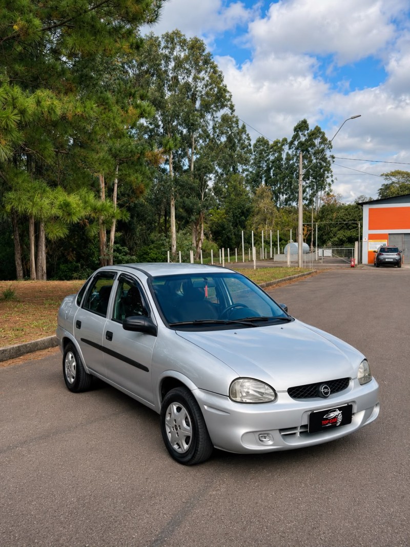 CLASSIC 1.0 MPFI VHCE 8V FLEX 4P MANUAL - 2002 - SãO SEBASTIãO DO CAí