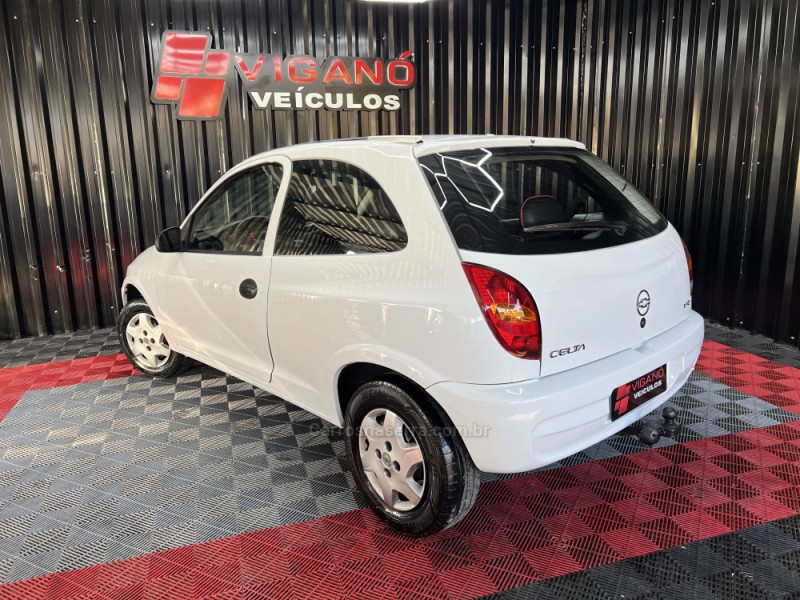 CELTA 1.0 MPFI LIFE 8V FLEX 2P MANUAL - 2005 - CAXIAS DO SUL