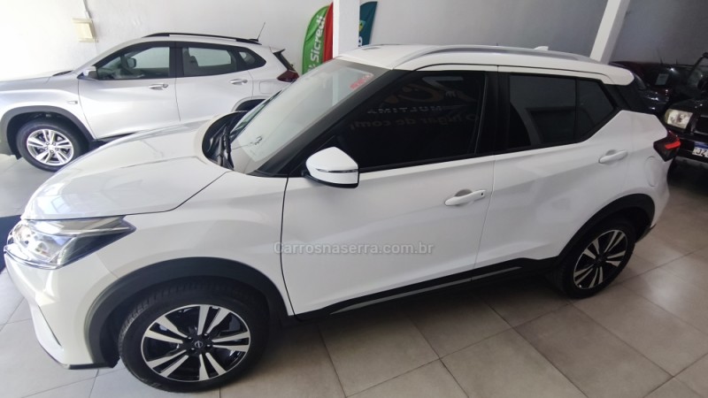 KICKS 1.6 ADVANCE 16V FLEX 4P AUTOMÁTICO - 2024 - ANTôNIO PRADO