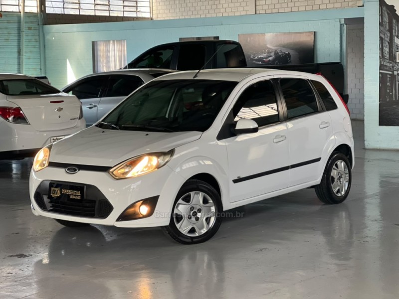 fiesta 1.6 rocam se 8v flex 4p manual 2014 caxias do sul
