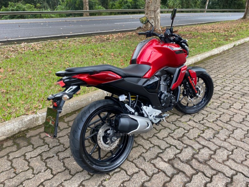 FAZER FZ15 ABS - 2024 - DOIS IRMãOS