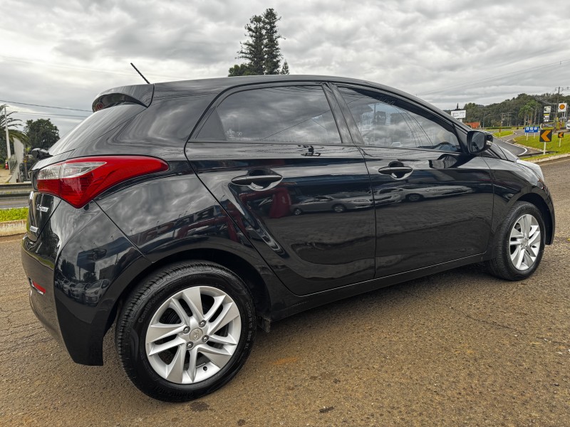 HB20 1.6 PREMIUM 16V FLEX 4P AUTOMÁTICO - 2014 - DOIS IRMãOS
