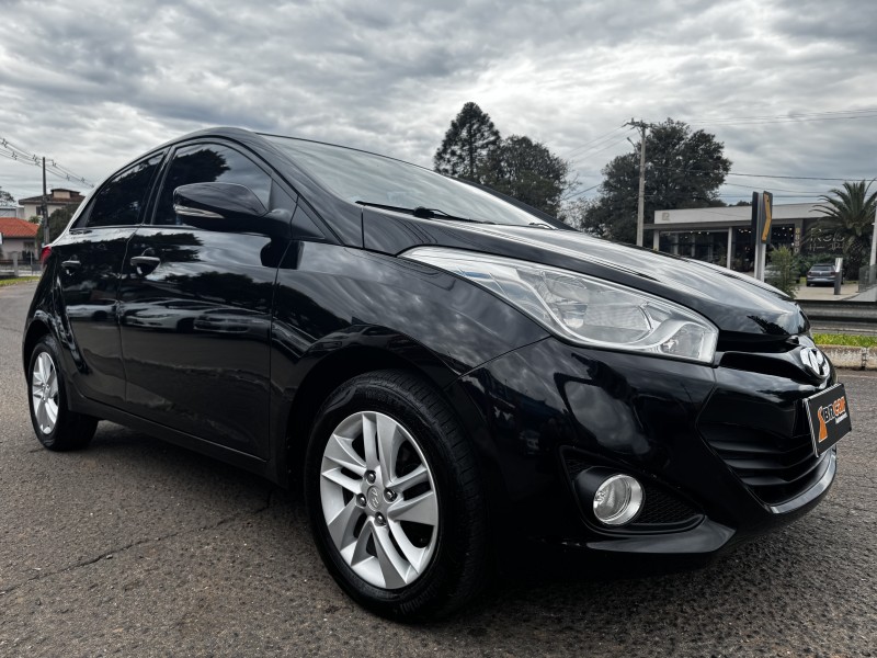 HB20 1.6 PREMIUM 16V FLEX 4P AUTOMÁTICO - 2014 - DOIS IRMãOS