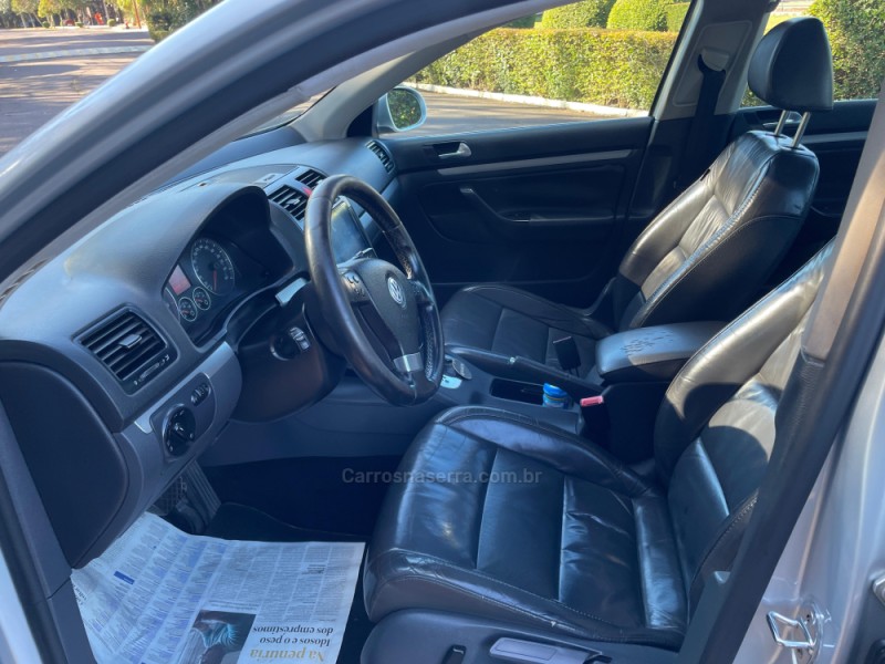 JETTA 2.5 I 20V 170CV GASOLINA 4P TIPTRONIC - 2009 - NOVA PRATA