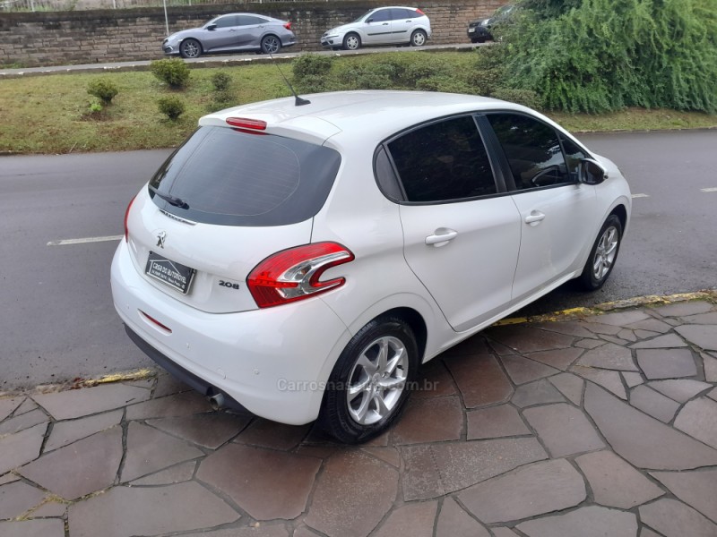 208 1.5 ACTIVE PACK 8V FLEX 4P MANUAL - 2015 - NOVA PRATA
