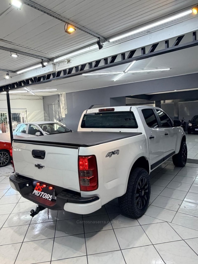 S10 2.8 LS 4X4 CD 16V TURBO DIESEL 4P MANUAL - 2018 - CAXIAS DO SUL