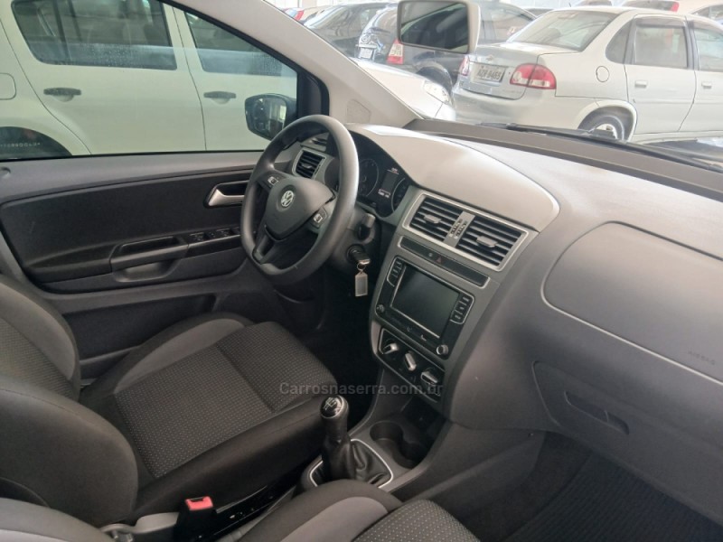 FOX 1.6 CONNECT 8V FLEX 4P MANUAL - 2019 - NOVA PETRóPOLIS