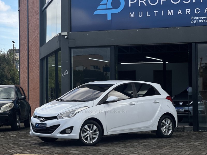 HB20 1.6 PREMIUM 16V FLEX 4P MANUAL - 2014 - ESTâNCIA VELHA